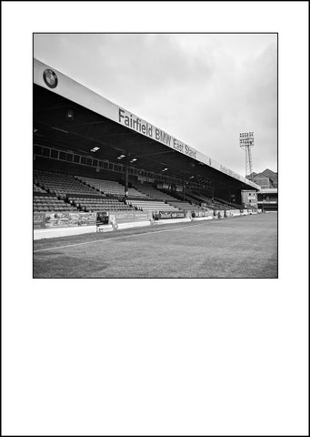 Southend United - Roots Hall (RH24bw)