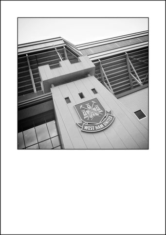 West Ham United - The Boleyn Ground (bg1bw)